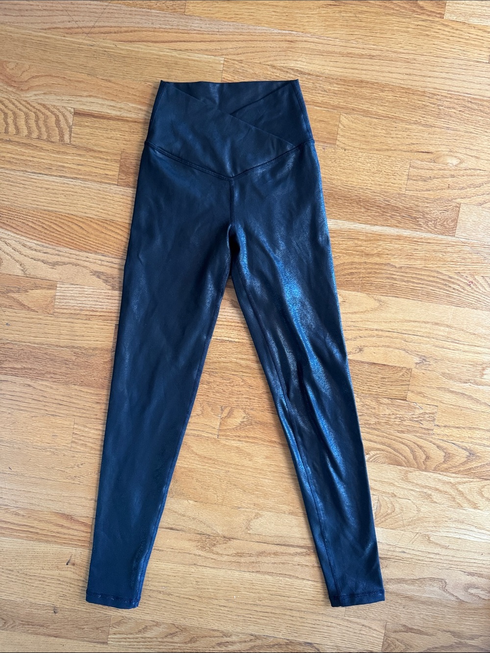 OFFLINE by aerie Black Faux-Leather Leggings XS